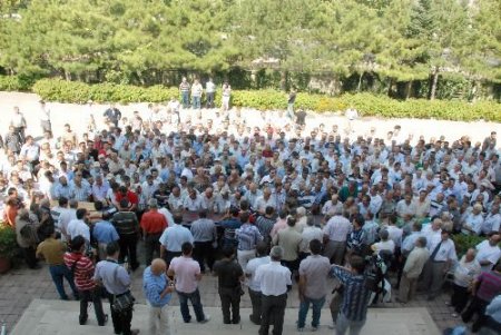 Kazada Hayatını Kaybeden Özel İdare İşçileri, Son Yolculuklarına Uğurlandı