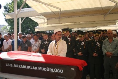 Kazada hayatını kaybeden Teğmen Çatal, son yolculuğuna uğurlandı