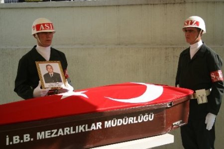 Kazada hayatını kaybeden Teğmen Çatal, son yolculuğuna uğurlandı
