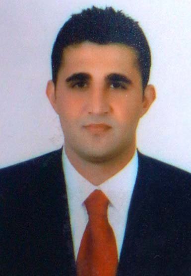 Kazada oğlunu kaybeden baba, adım adım dolaşıp kusurlu yolları tespit ediyor