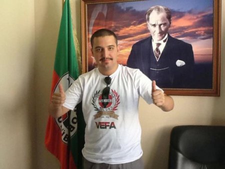 Kazada Ölen Hukuk Öğrencisi Göz Yaşları İçinde Toprağa Verildi