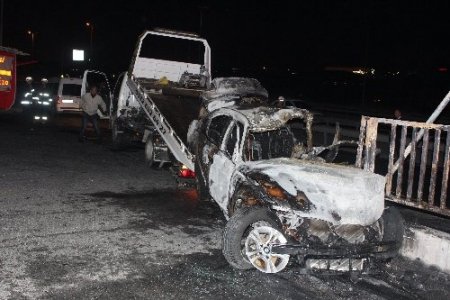 Kazadan sonra yanan araçta sıkışan sürücü feci şekilde öldü