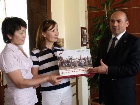 Kazak Türk Erkek Lisesi, Kardeş Şehir Uşak'ı Ziyaret Etti