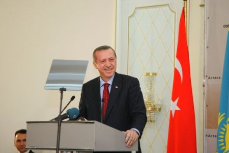 Kazak-türk İş Forumu'nda Renkli Görüntüler