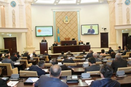 Kazak-türk Liseleri’nin Başarısı Kazakistan Senatosu’nda