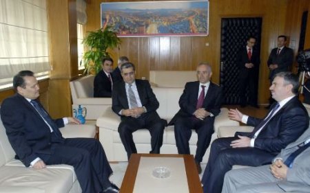 Kazakistan Ankara Büyükelçisi Amreyev'den Başkan Akyürek'e Ziyaret