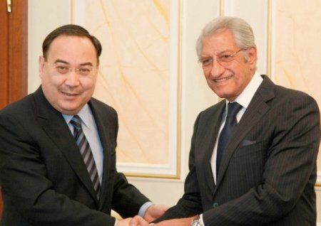 Kazakistan Dışişleri Bakanı, Eit Genel Sekreteri Maroofi İle Görüştü