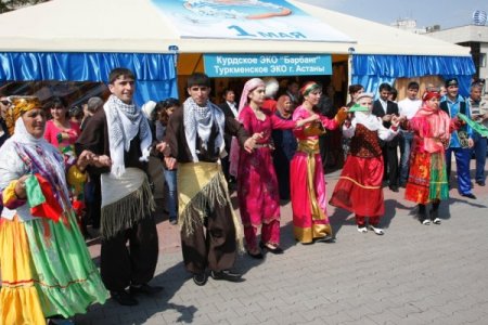 Kazakistan’da 1 Mayıs Çoşkuyla Kutlandı