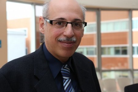 Kazakistan'da camiler dolup taştı