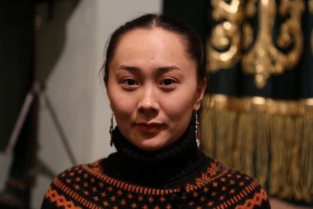 Kazakistan’da ilk defa bir oyun Türkçe sahnelendi