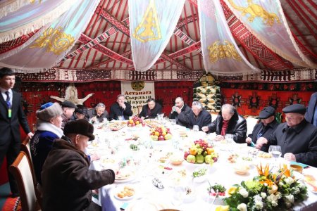 Kazakistan'da Nevruz kutlaması coşkuyla başladı
