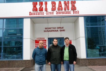 Kazakistan’da Yaşayan Türklerden Van’a Maddi Yardım