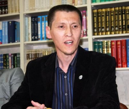 Kazakistan'dan Mehir Vakfı'na Ziyaret
