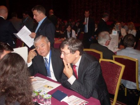 Kazaklar, enerji ve maden yatırımları için Türkiye'de ortak arıyor