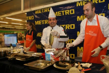 Kazaklar hamsiyi sevdi