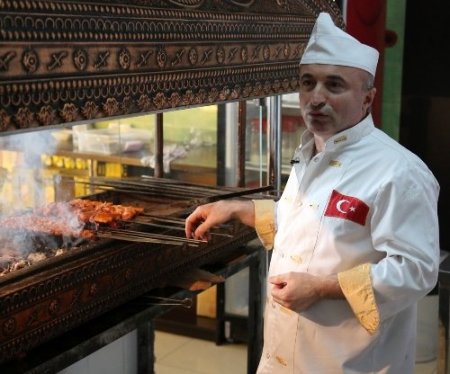 Kazaklara kebabı sevdiren ‘Nuh Usta’