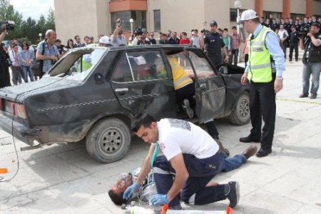 Kazalara müdahale tatbikatı gerçeğini aratmadı