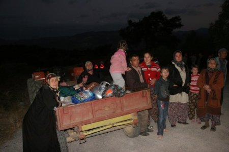Kazdağılarına yakın köyler yangın dolayısıyla boşaltıldı