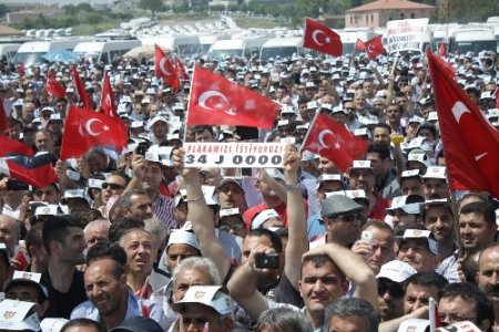 Kazlıçeşme'yi bu kez servisçiler doldurdu