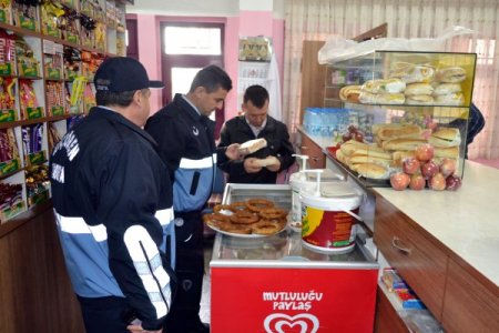 Keçiören zabıtasından kantinlere sıkı denetim