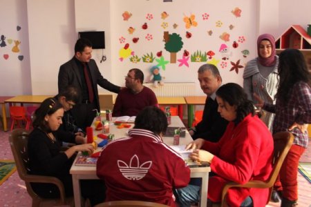 Keçiören'de engelli çocuklara gündüz belediye bakacak