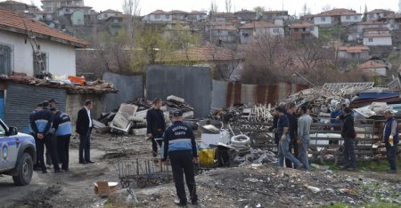 Keçiören’de hurdacı operasyonu
