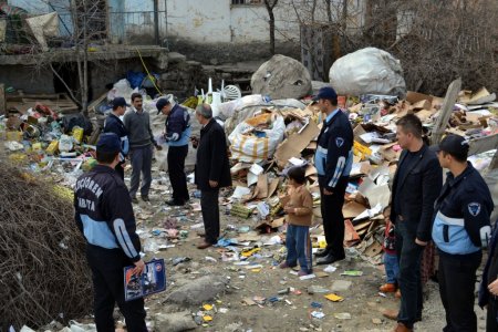 Keçiören’de hurdacı operasyonu
