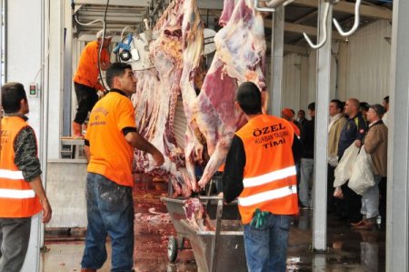 Keçiörenliler, kurban kesim yerlerinden memnun kaldı