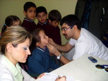 Keles'li Öğrenciler Sağlık Taramasından Geçti