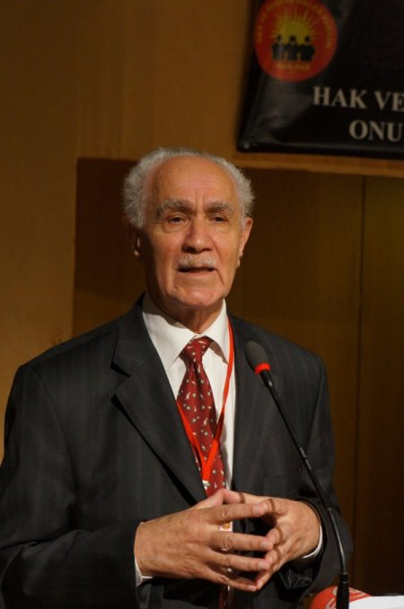 Kemal Burkay, Hak-Par'ın yeni genel başkanı oldu