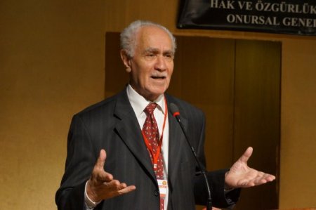 Kemal Burkay, Hak-Par'ın yeni genel başkanı oldu