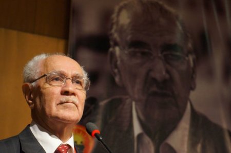 Kemal Burkay: BDP özgürce davranamıyor, İmralı'ya veya başka yerlere bakıyor