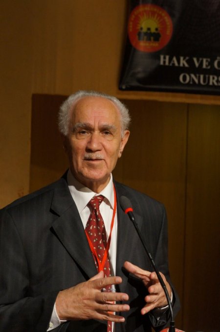 Kemal Burkay: PKK içerisinde Ergenekon'un bir kolu var