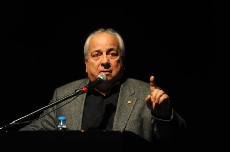 Kemal Sunal ‘ustalara saygı’ gecesinde anıldı