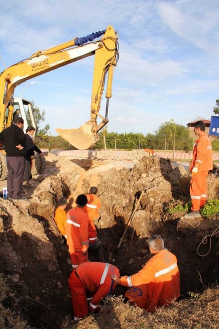 Kemer Kındıl Çeşme Mevkii'ne yeni su hattı ve yangın tahliye sistemi