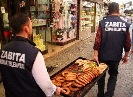 Kemeraltı'nda Bayram Denetimleri Arttı