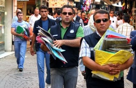 Kemeraltı'nda Bayram Denetimleri Arttı