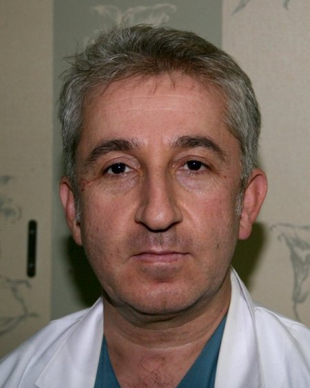 Kendi kanıyla tedavi oldu 8 saatte yürüdü