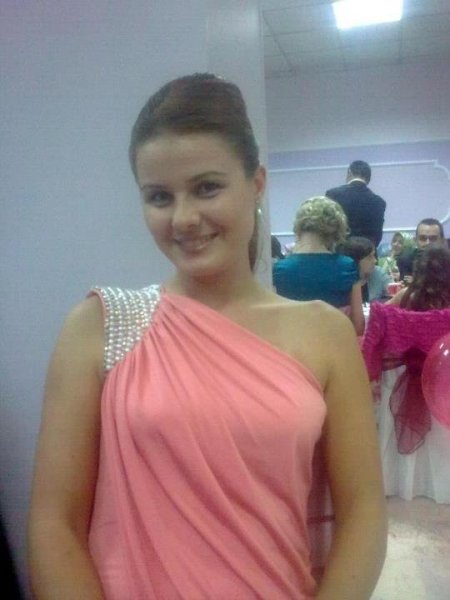 Kendisini ölümden kurtaran arkadaşı anısına voleybol turnuvası düzenledi