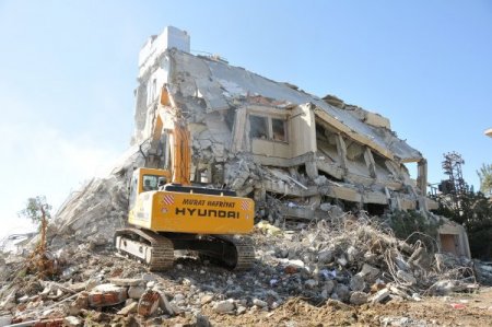 Kentsel dönüşüm projesi Van'da başladı