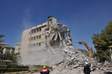 Kentsel dönüşüm projesi Van'da başladı