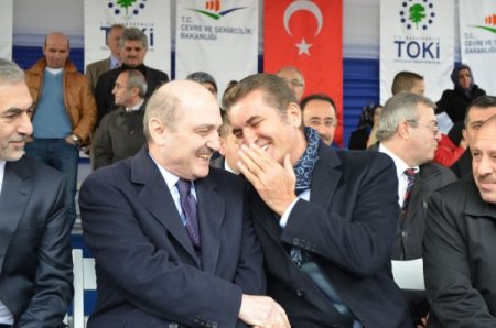 Kentsel dönüşümde 148 konuta kepçe vuruldu