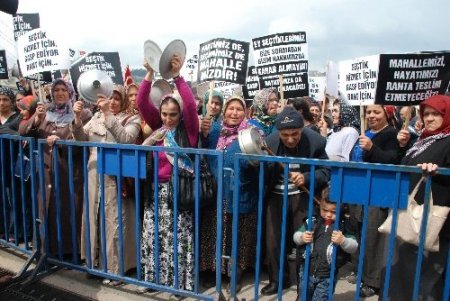 Kentsel dönüşüme tencereli, tavalı protesto