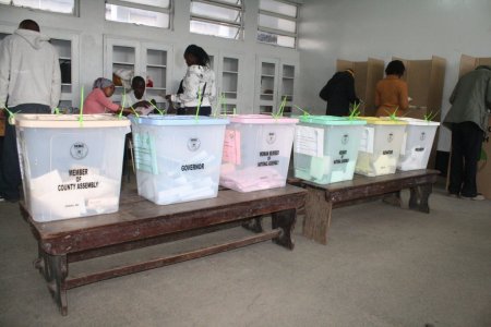 Kenya seçimlerinde sayım işlemi devam ediyor