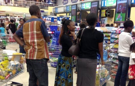 Kenya'da seçimlere saatler kala sükunet devam ediyor