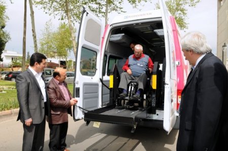 Kepez Belediyesi, Engelli Hizmet Aracı Servisi Uygulaması Başlattı