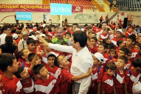 Kepez'de kış spor okulu kayıtları başladı