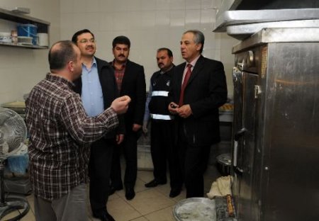 Kepez'de Tatlı Üretimi Yapılan İşyerleri Denetlendi