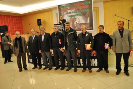 Kerbela şehitleri için gözyaşı döktüler