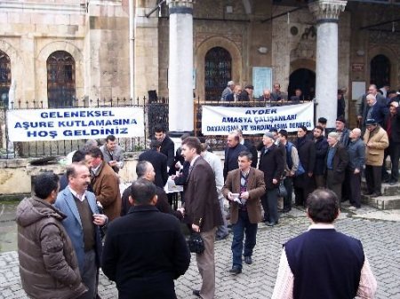 Kerbela'nın 72 Şehidi 72 Hatimle Anıldı
